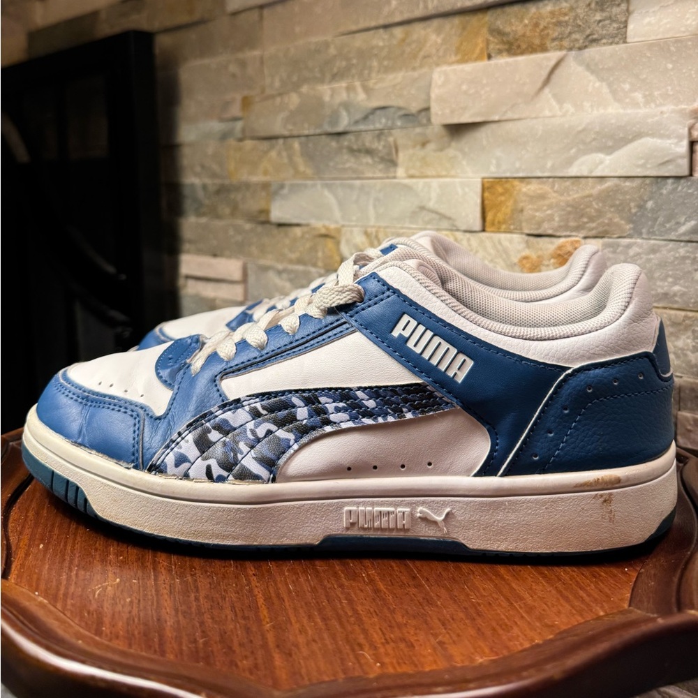 Men’s Sz 7.5 Puma Rebound Joy Low 'Lake Blue Camo'  White & Blue Shoe Sneaker